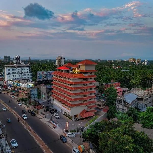 Alora Grand Hotel Calicut,位于科泽科德的酒店