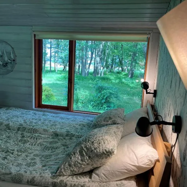 sun& relax- TINYHOUSE，位于Sõitme的酒店
