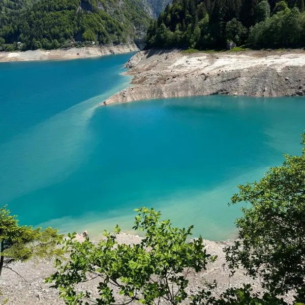 Lago Maina Appartamenti，位于绍里斯的酒店