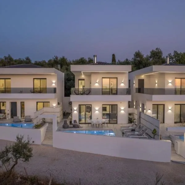 Zandore Villas Perdika private Luxury Villas Epirus Villas，位于Perdika的酒店