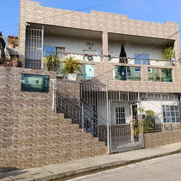 APARTAMENTOS LIZ MARIA，位于科韦尼亚斯的酒店