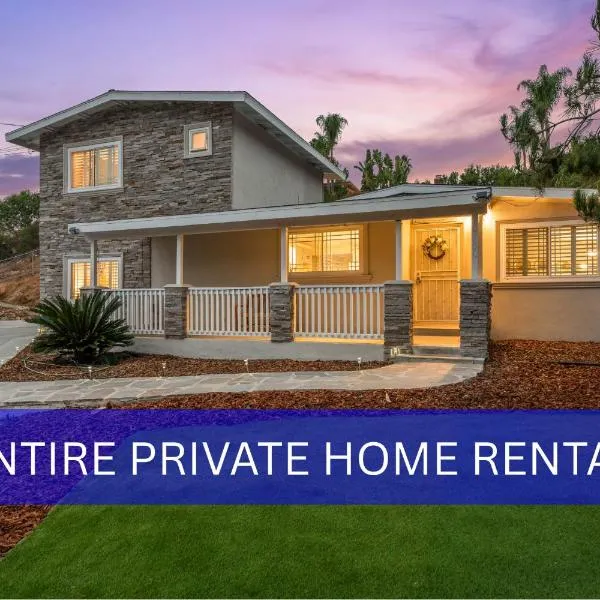 Entire Private Home with 6 Beds, King Bed, 6 Parking, Big Yard, 4 Bedrooms 2 Bathrooms, Available Now，位于Spring Valley的酒店