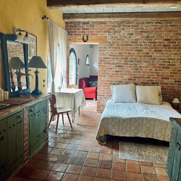 Lovely room in a 18th century manor，位于Rattelsdorf的酒店