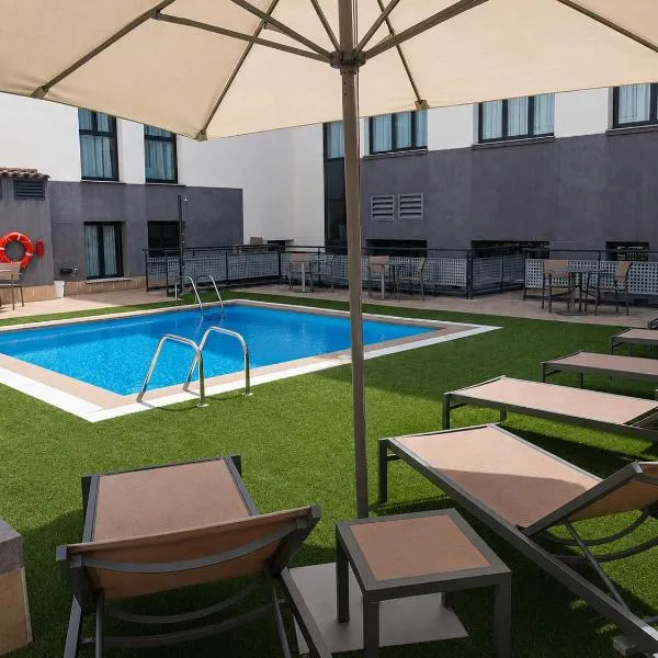Hotel Pedro I De Aragon 4 Estrellas SUPERIOR，位于韦斯卡的酒店