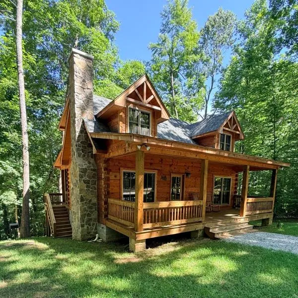 Turkey Creek Cabin Rentals #1 at Tims Ford lake Tullahoma，位于塔拉霍马的酒店