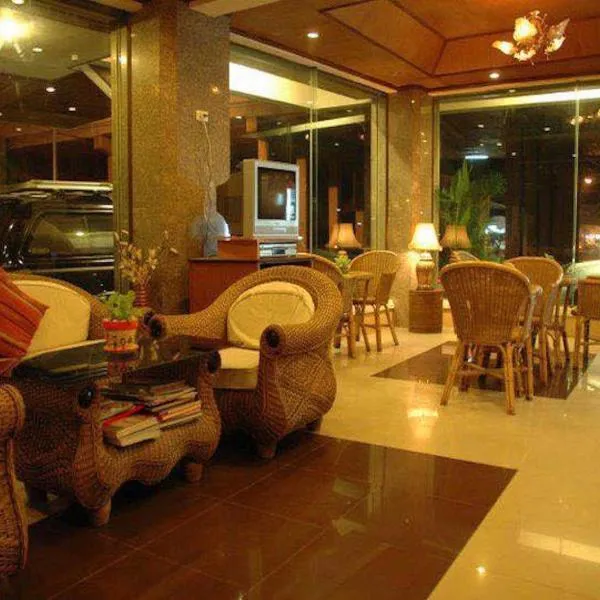 卡莱萨恩普莱斯酒店，位于Wangthong的酒店