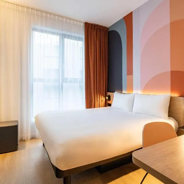 B&B HOTEL Brussels Airport，位于迭戈姆的酒店