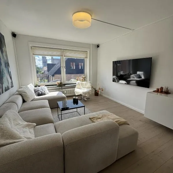 Hygge Home Aalborg, Free Parking & 15 Min to City Centre，位于Nørresundby的酒店