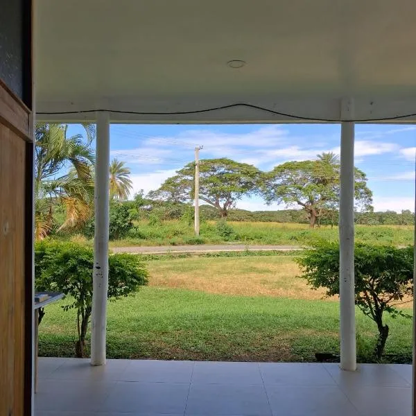 Experience Homestay with Tom，位于南迪的酒店