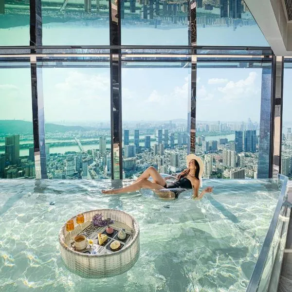 SEYA Panoramic Hotel - Changsha Wuyi Square Flagship - Managed by SEYA GROUP，位于长沙的酒店