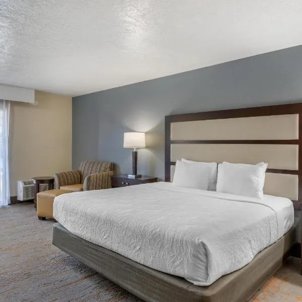 Best Western Sunridge Inn & Conference Center，位于贝克城的酒店