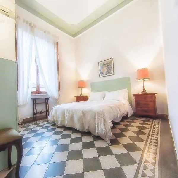 基尼别墅住宿加早餐旅馆，位于比萨的酒店