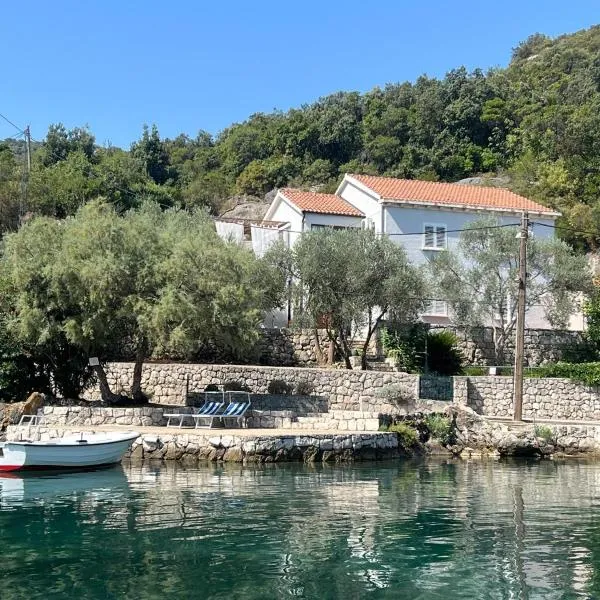 Apartments Nadine Mljet Komfort mit Meerblick，位于Okuklje的酒店