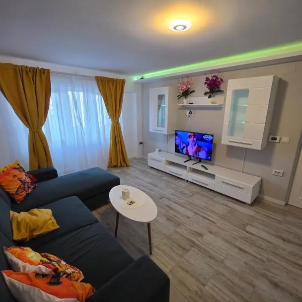 Family friendly apartment with 3 rooms and 2 bathrooms in Corabia，位于Corabia的酒店