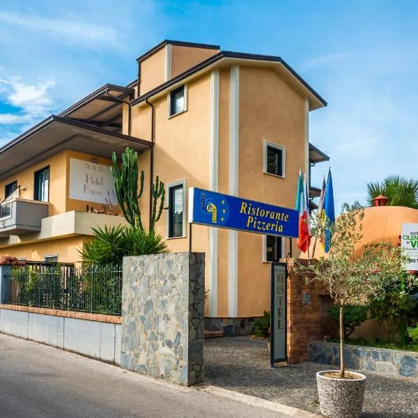 巴克酒店，位于Castellammare di Velia的酒店