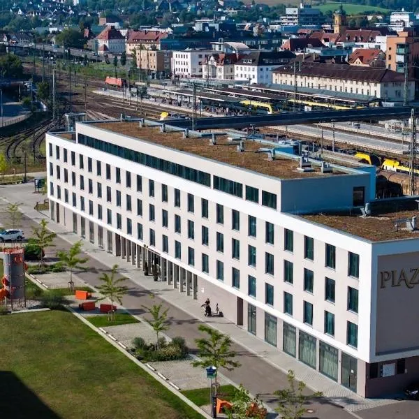 Piazza Hotel und Restaurant，位于阿伦的酒店