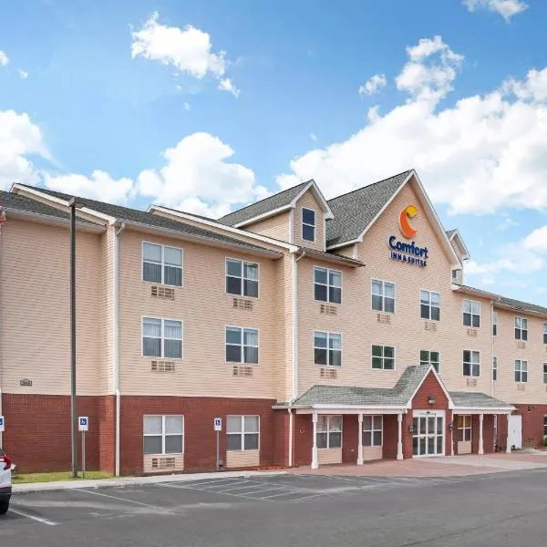 Comfort Inn & Suites Dothan Northside Plaza，位于多森的酒店