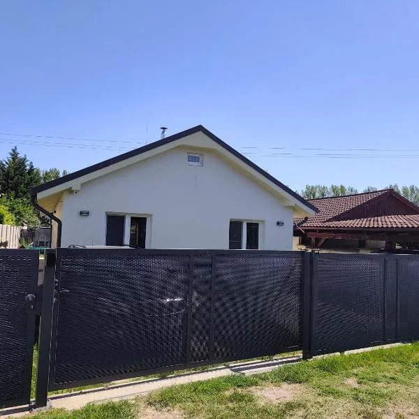 Villa de Calma Samorin，位于沙莫林的酒店