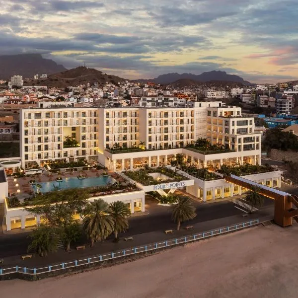 Four Points by Sheraton São Vicente Resort，位于明德卢的酒店