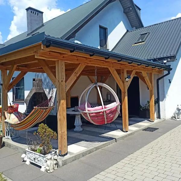 Dom z ogrodem，位于Łąka的酒店