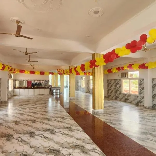 BRAHMANCHAL guest house，位于Barsāna的酒店