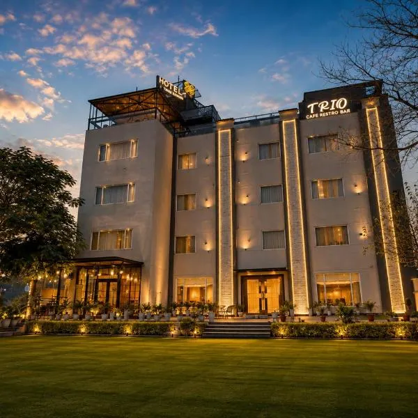 Hotel Three Seasons，位于范兰德凡的酒店