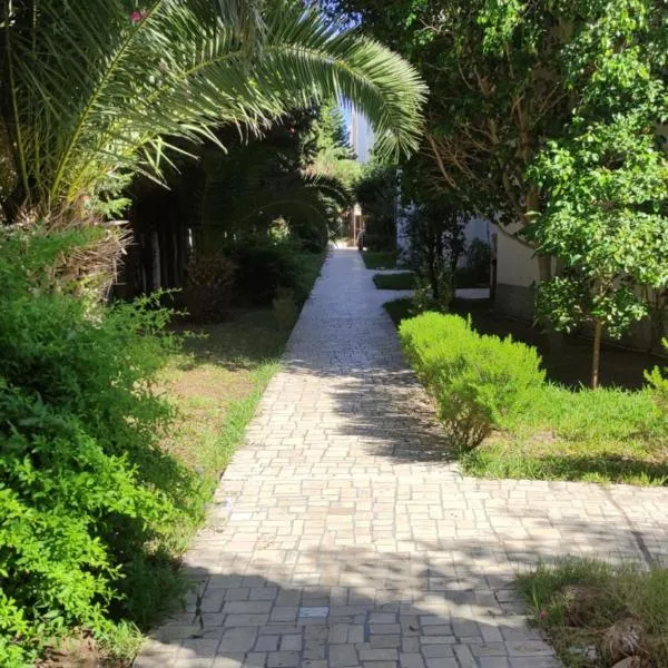 Appartement à Yasmine Hammamet Comfortable proche plage & marina，位于Yasmine的酒店
