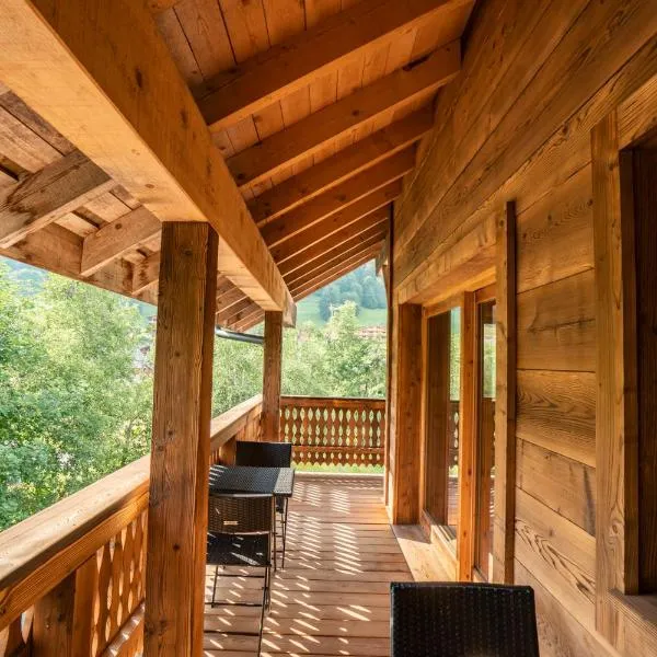 CHALET LES CERFS，位于沙泰勒的酒店
