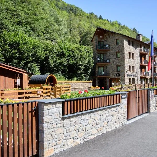 Apartaments La Neu-Mountain Lodges & Restaurant，位于奥尔迪诺的酒店