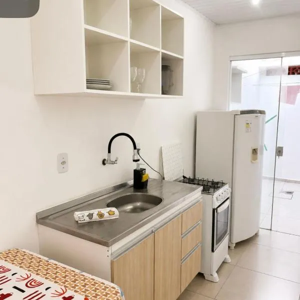 Casa próximo a Dutra- Excelente Localização,位于洛雷纳的酒店
