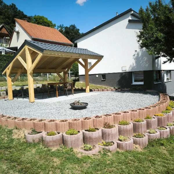 Döbrönte MagLak,位于Döbrönte的酒店