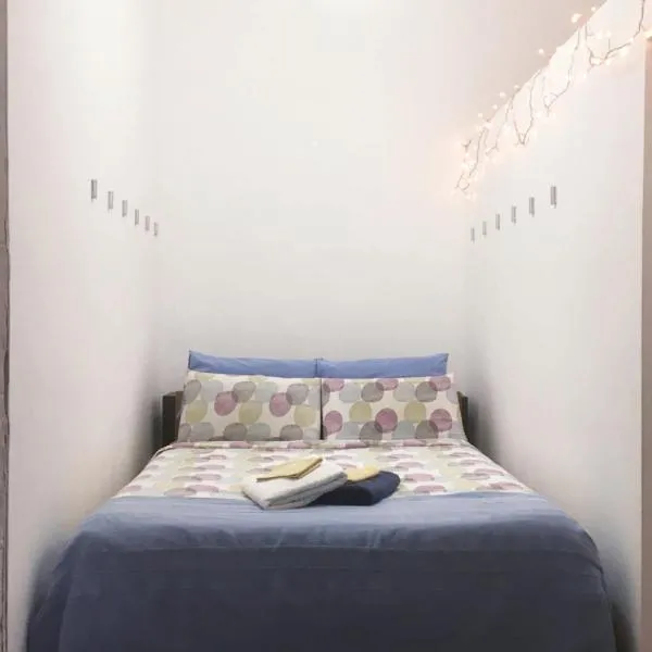 Cosy Open Space Apartment Bari，位于巴里的酒店
