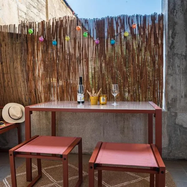 Nouveau T2 cosy terrasse Gare et centre à pied，位于瓦朗斯的酒店