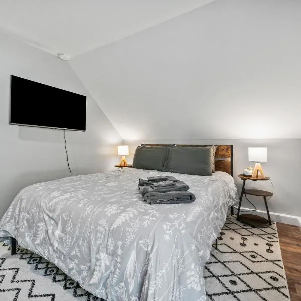 Cabot Modern Pet Friendly Apt 2nd Floor Studio，位于Whitefield的酒店