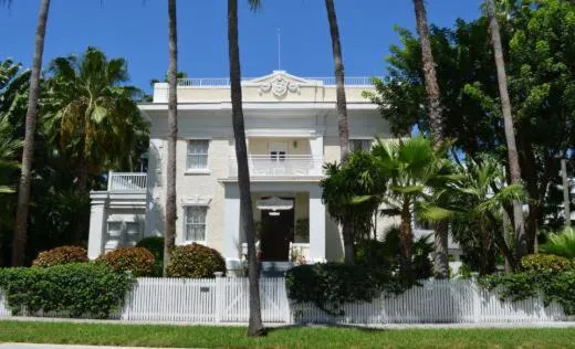 Weatherstation Inn Circa 1911，位于基韦斯特的酒店