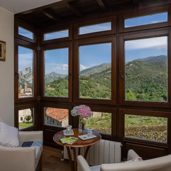 La Posada del Vencejo，位于Alles的酒店