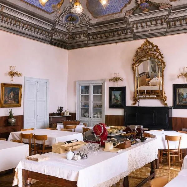 Albergo dell'Angelo，位于Pieve di Teco的酒店