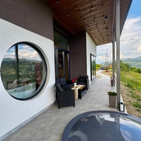 Vershok villa，位于斯拉夫西克的酒店
