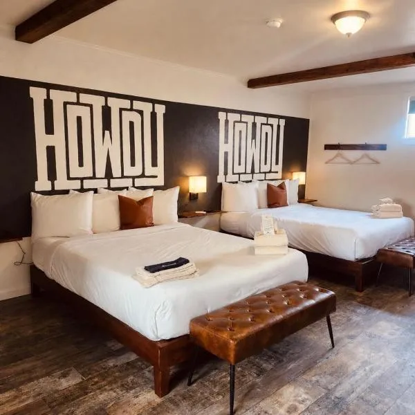 Elk Antler Inn，位于瑟莫波利斯的酒店