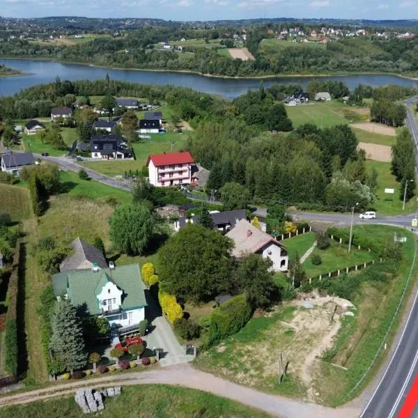 Zielona Przystań nad Zalewem，位于多布奇采的酒店