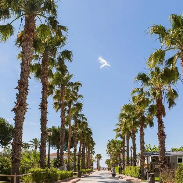 Camping Estival Vendrell Platja，位于科马鲁加的酒店