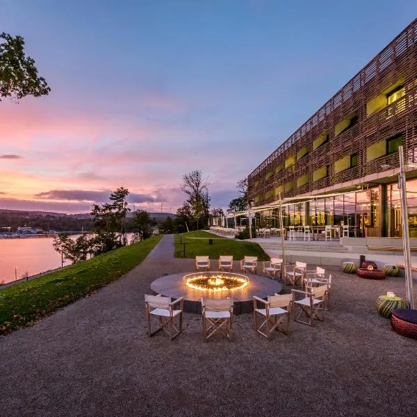 Seezeitlodge Hotel & Spa，位于Gonnesweiler的酒店