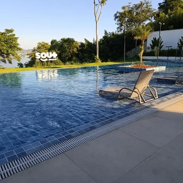 nityloft com piscina e academia em Icaraí,位于尼泰罗伊的酒店