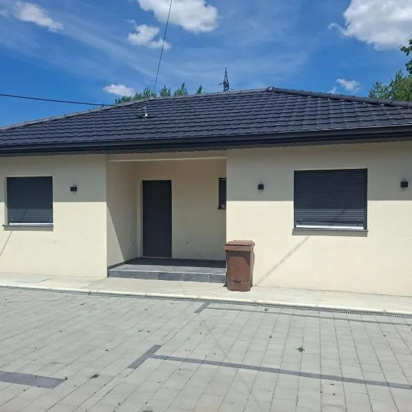Apartmani Jet Set，位于博尔的酒店