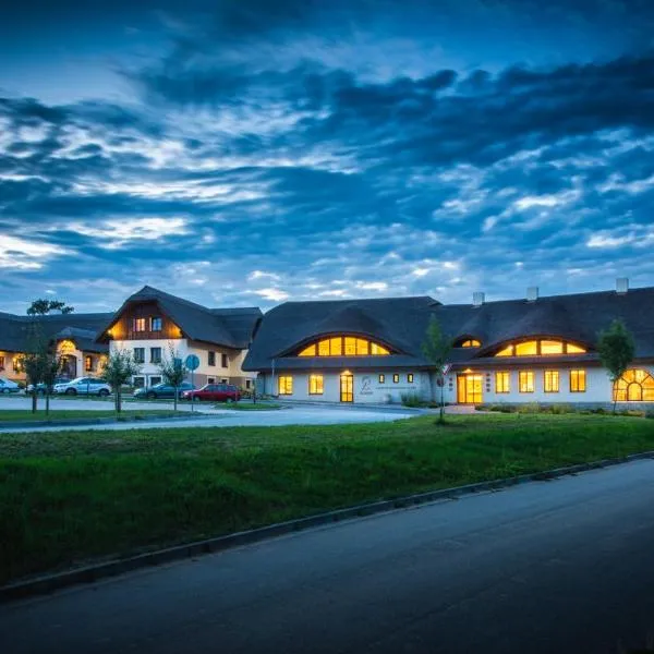 斯坎森酒店，位于Litenčice的酒店