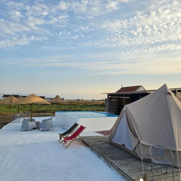 COMPORTA SIDE - Tents,位于塞图巴尔的酒店