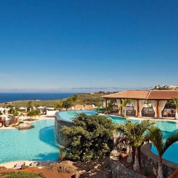 Hacienda del Conde member of Meliá Collection Golf and Spa - Adults only - Small Luxury Hotel of the World，位于布埃纳维斯塔德尔诺尔特的酒店