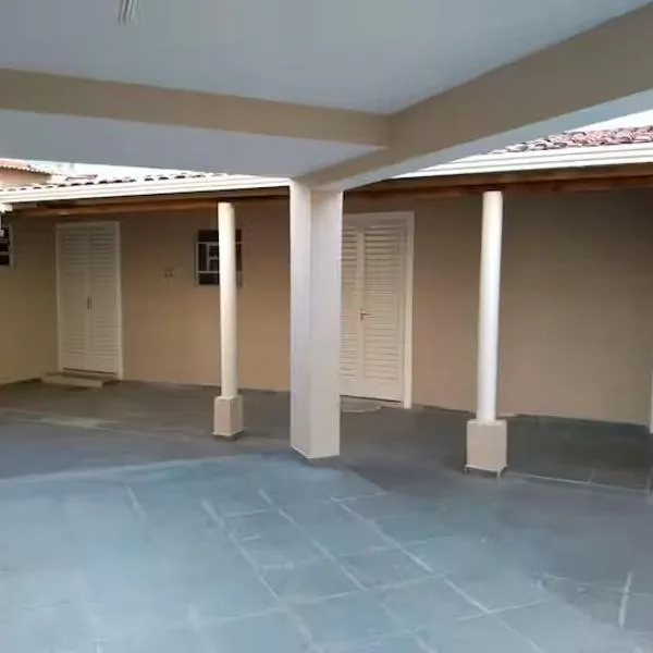 Suites no centro, Salto-SP，位于萨尔托的酒店
