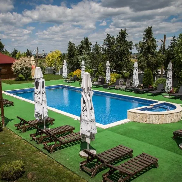 Hotel Mondial - Baia，位于Mihai Viteazu的酒店