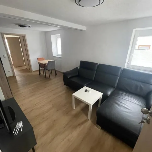 Möblierte 50 m2 Einliegerwohnung zur Kurzzeitmiete in Oberkochen,位于上科亨的酒店